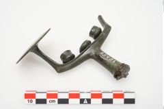 Foto von Bronzeantennendolchgriff (NHMW-PRAE-025404)